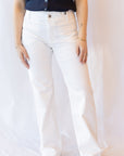 Bevy Flog Tami- White