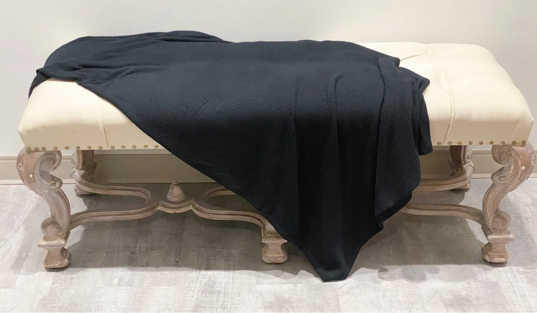 BambooYou Large All Season Waffle Weave Throw