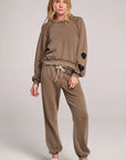 Kevvy Pullover