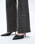 Nina High Rise Leopard Jean