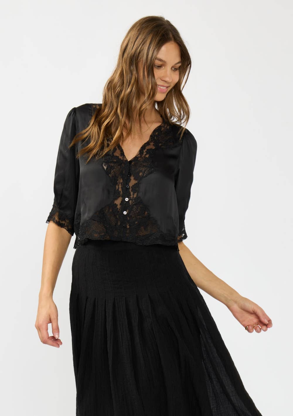 Vera Lace Blouse