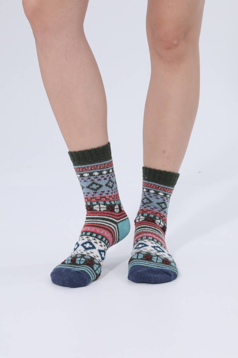 Retro Geometric Knit Crew Socks Winter Warm Ethnic Socks