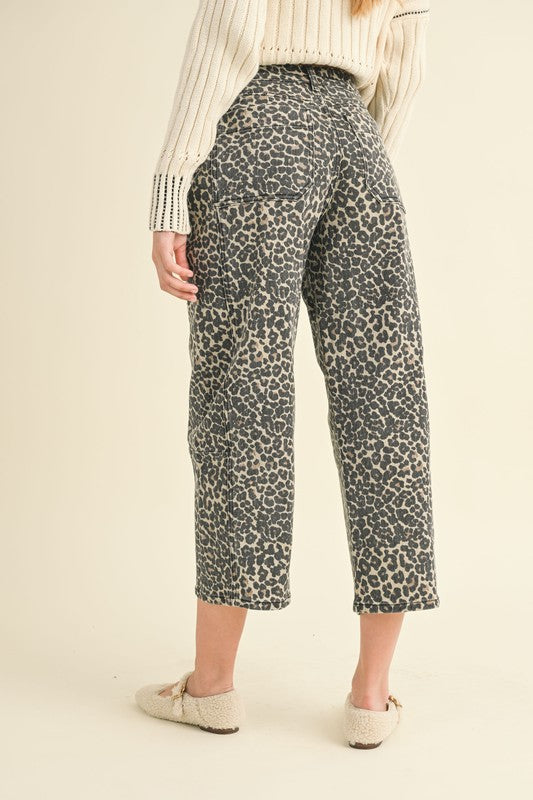 Dana Barrel Leg Leopard Jean