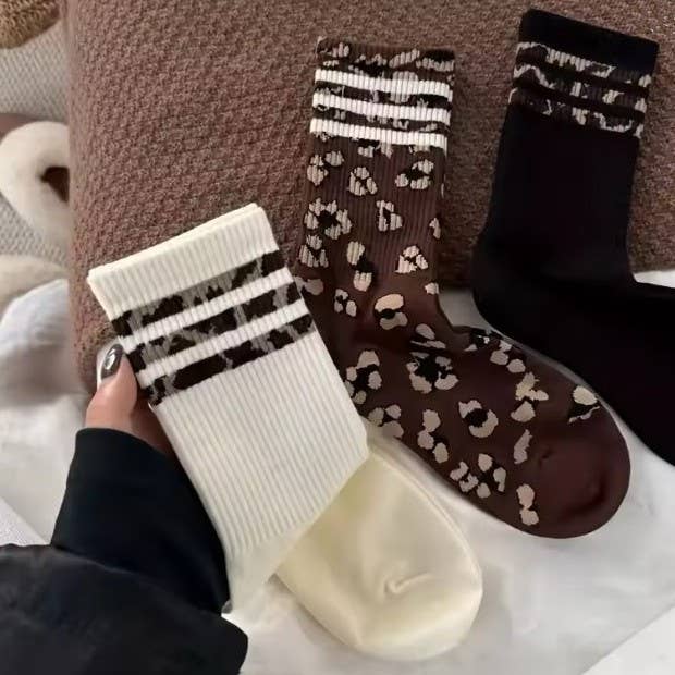 WOMAN ANIMAL LEOPARD HALF CREW THROWBACK SOCKS - sanitystyle