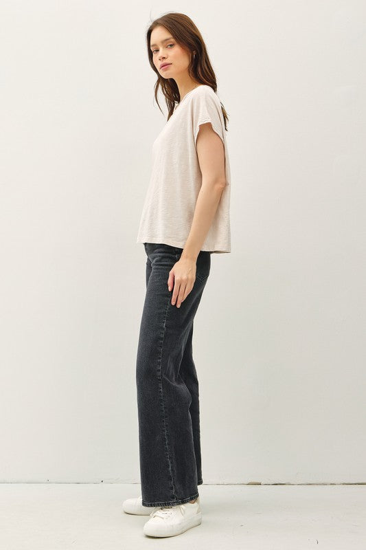 Zia Exposed Seam Top