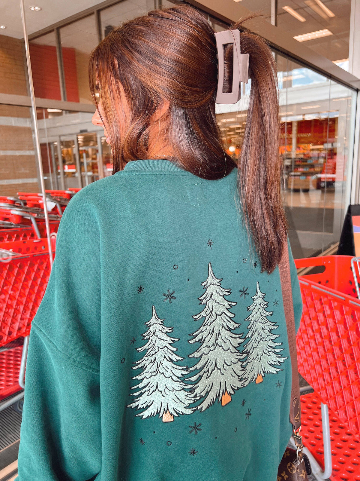 Sparkling Christmas Tree Embroidered Crewneck Sweatshirts