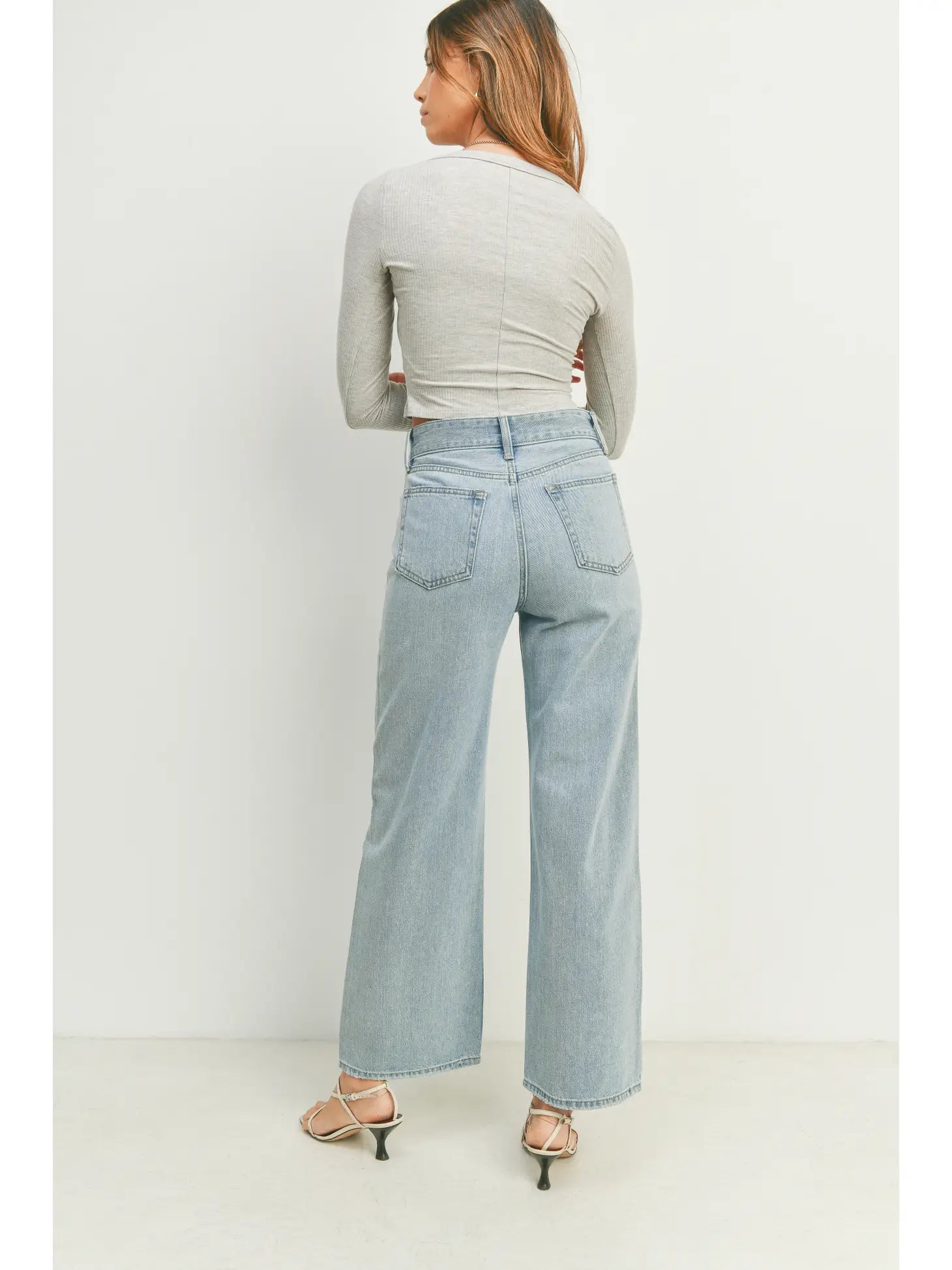 Sloane Barrel Leg Jean