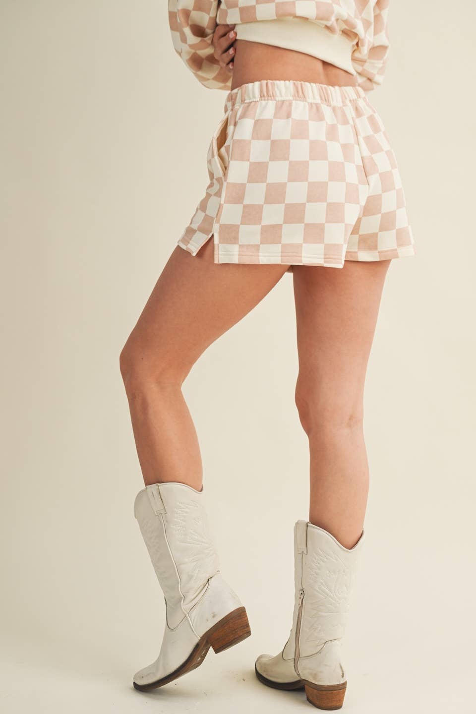 Checkmate Sweatshorts