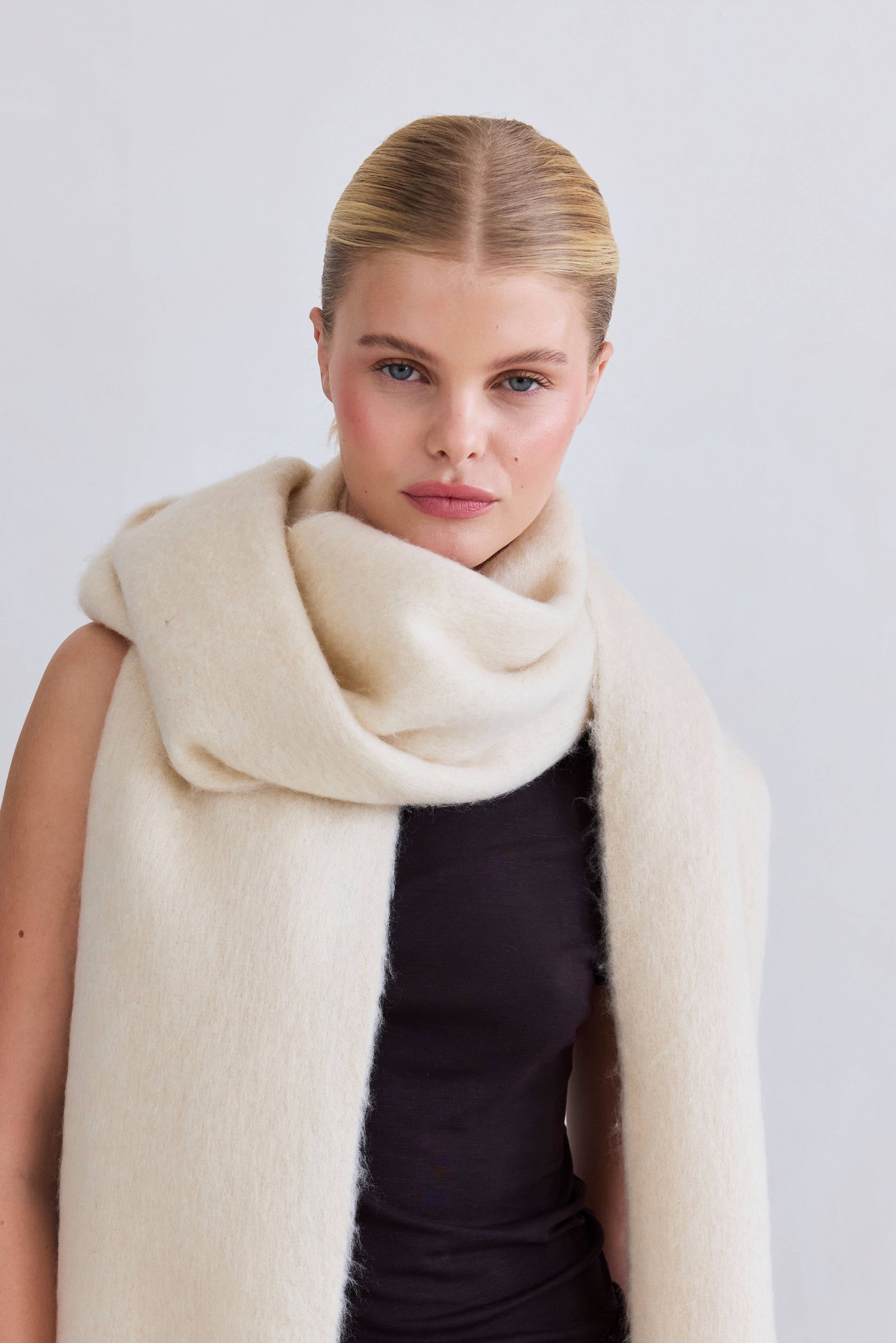 The Reykjavik Scarf Pebble Beige