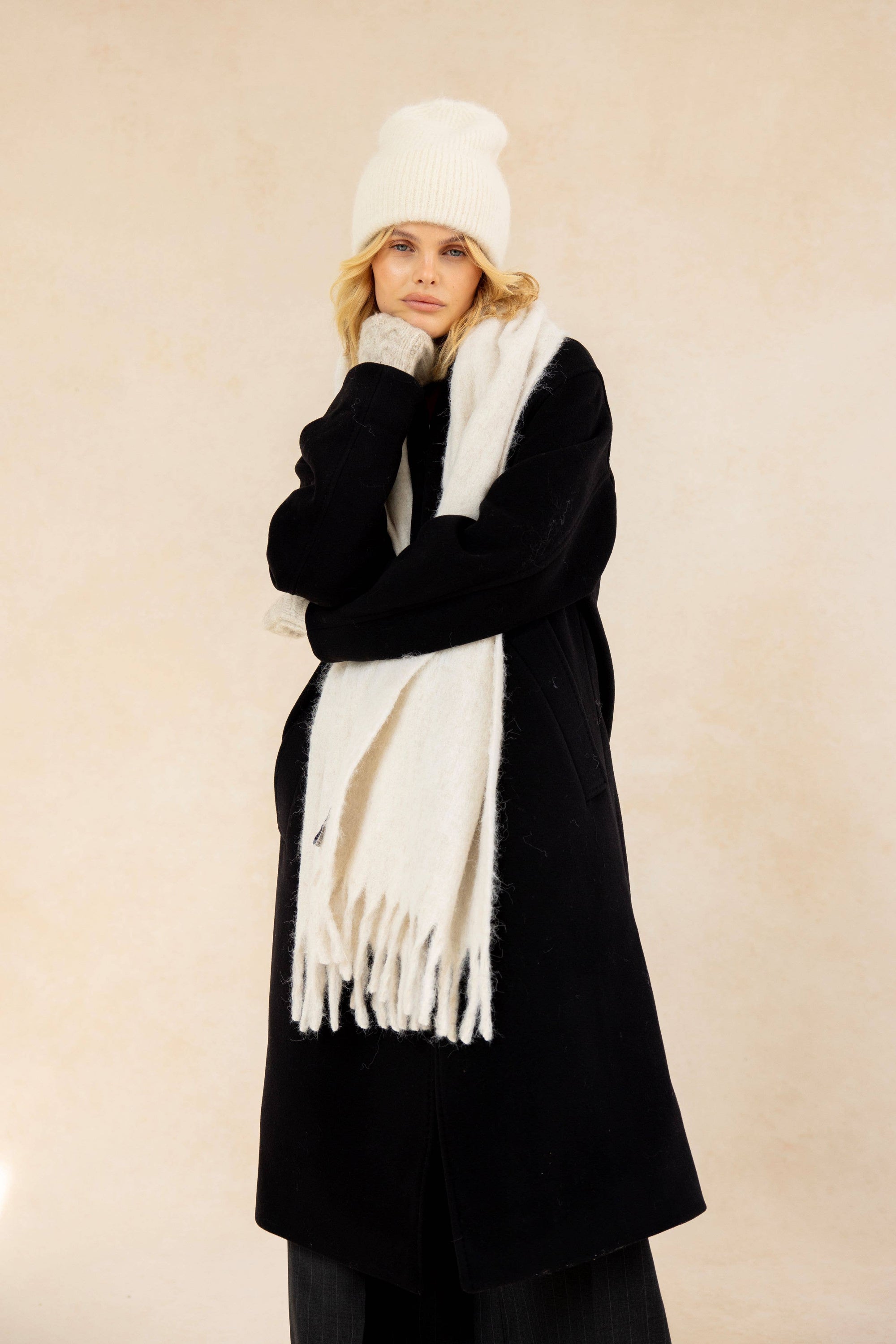 The Alpaca Beanie Arctic White