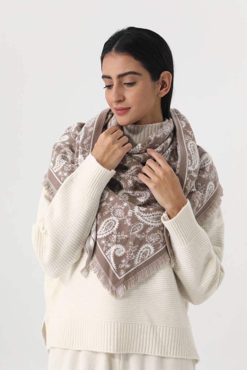 Women Paisley Print Tassel Triangle Scarf Warm Shawl Wrap