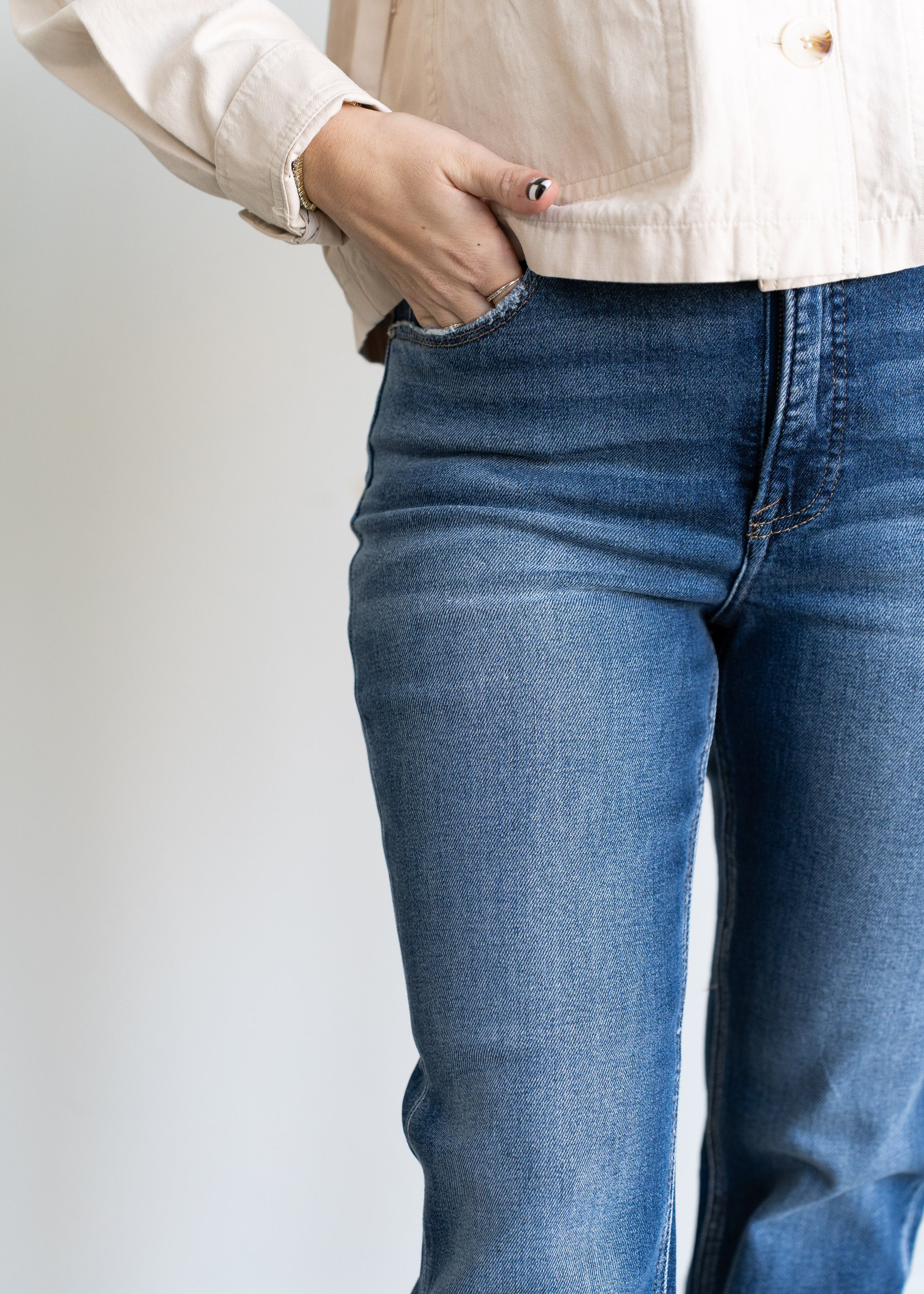 Nova Cropped Jean- Deep Blue