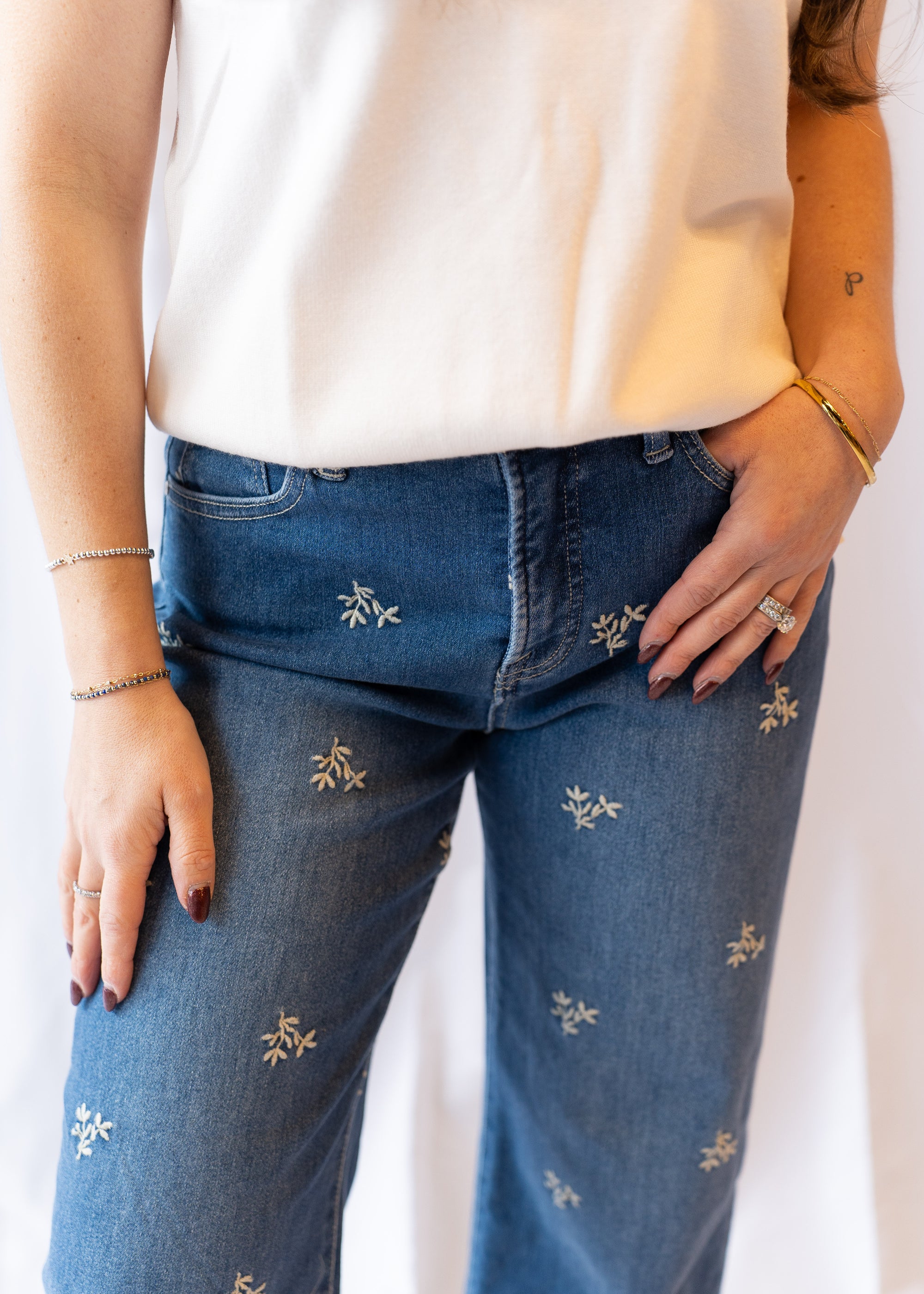 Flora Cropped Jean