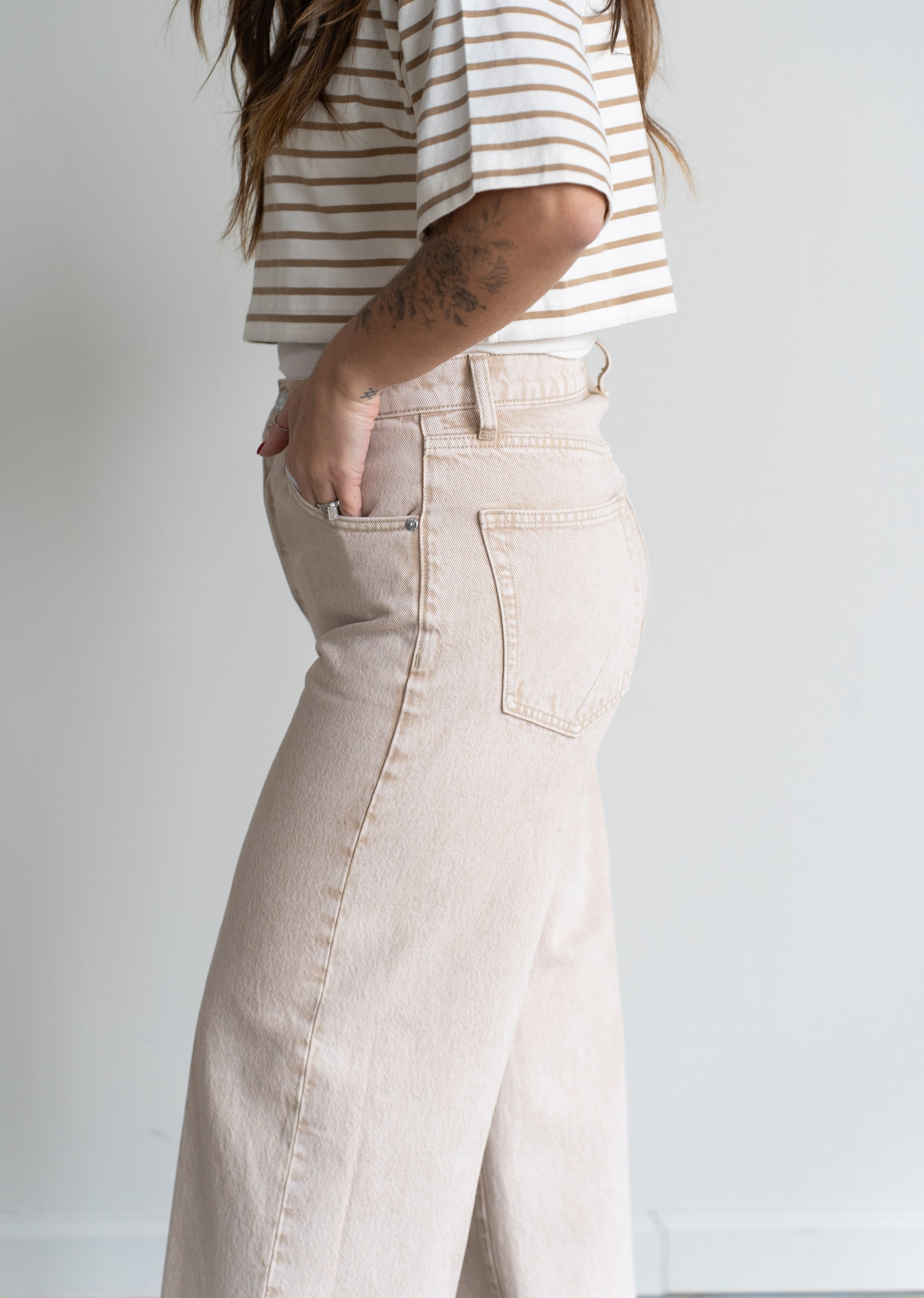 Tate Cropped Jean- Dune