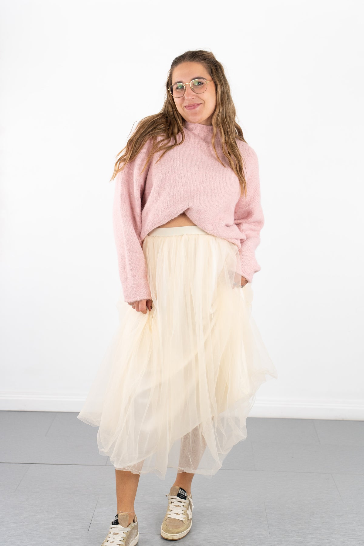 Invitation Tulle Midi Skirt