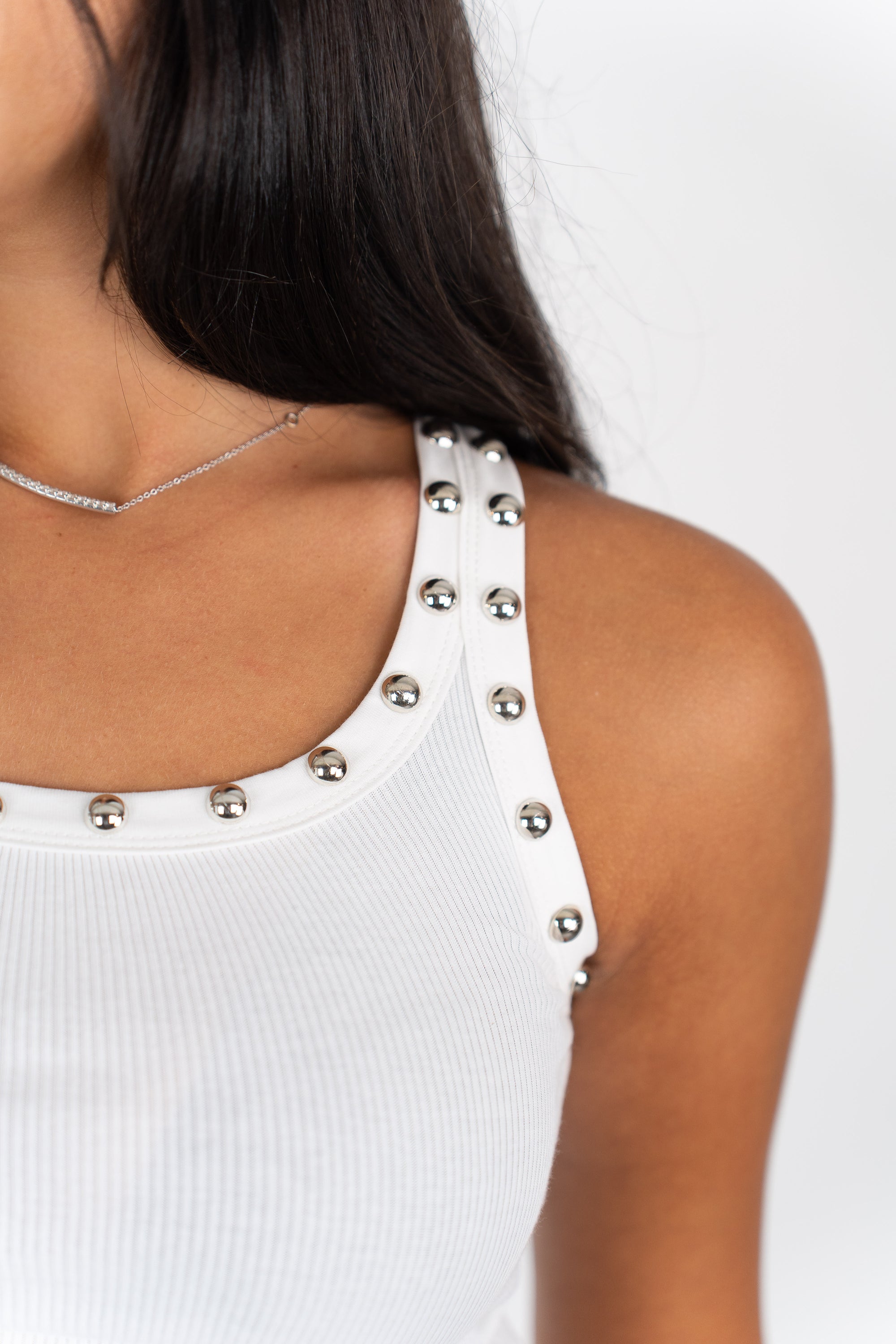Zuri Stud Detailed Tank