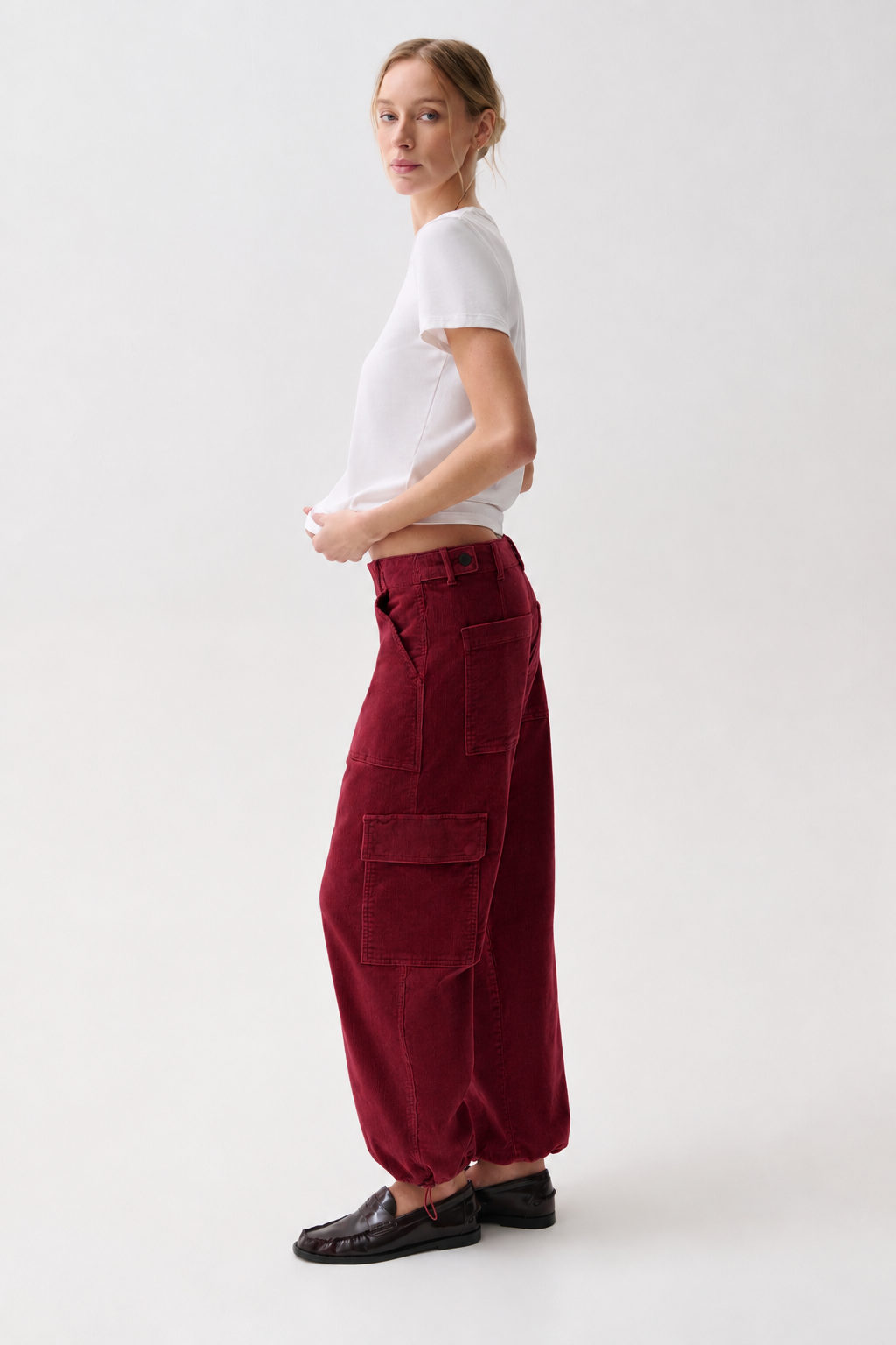 Honor Utility Cord Cargo in Deep Crimson