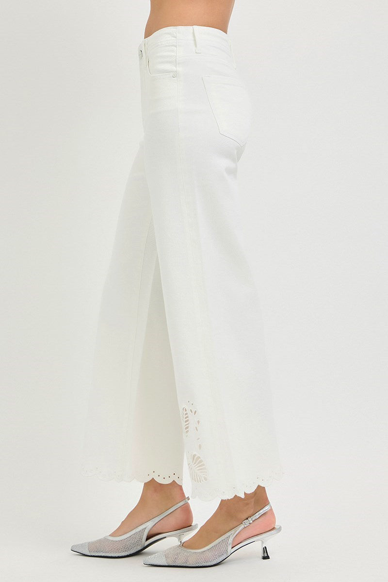 Larissa Eyelet Jean