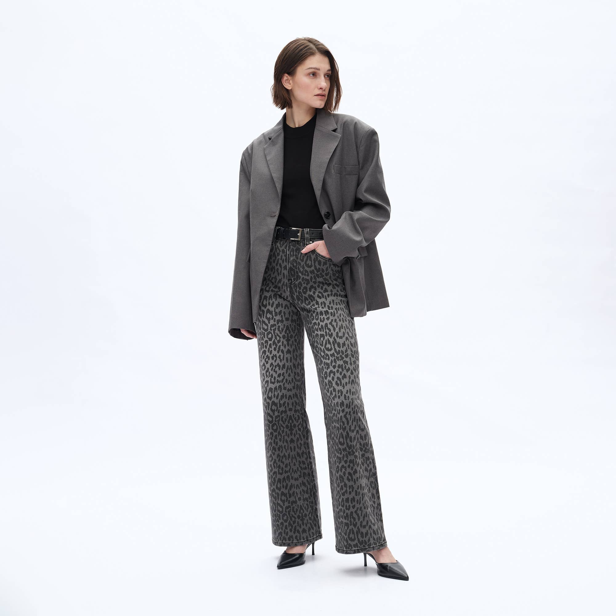 Nina High Rise Leopard Jean