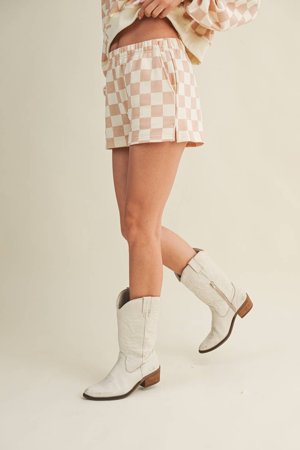 Checkmate Sweatshorts