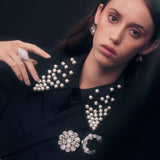 Jet Pearl Pointed Collar