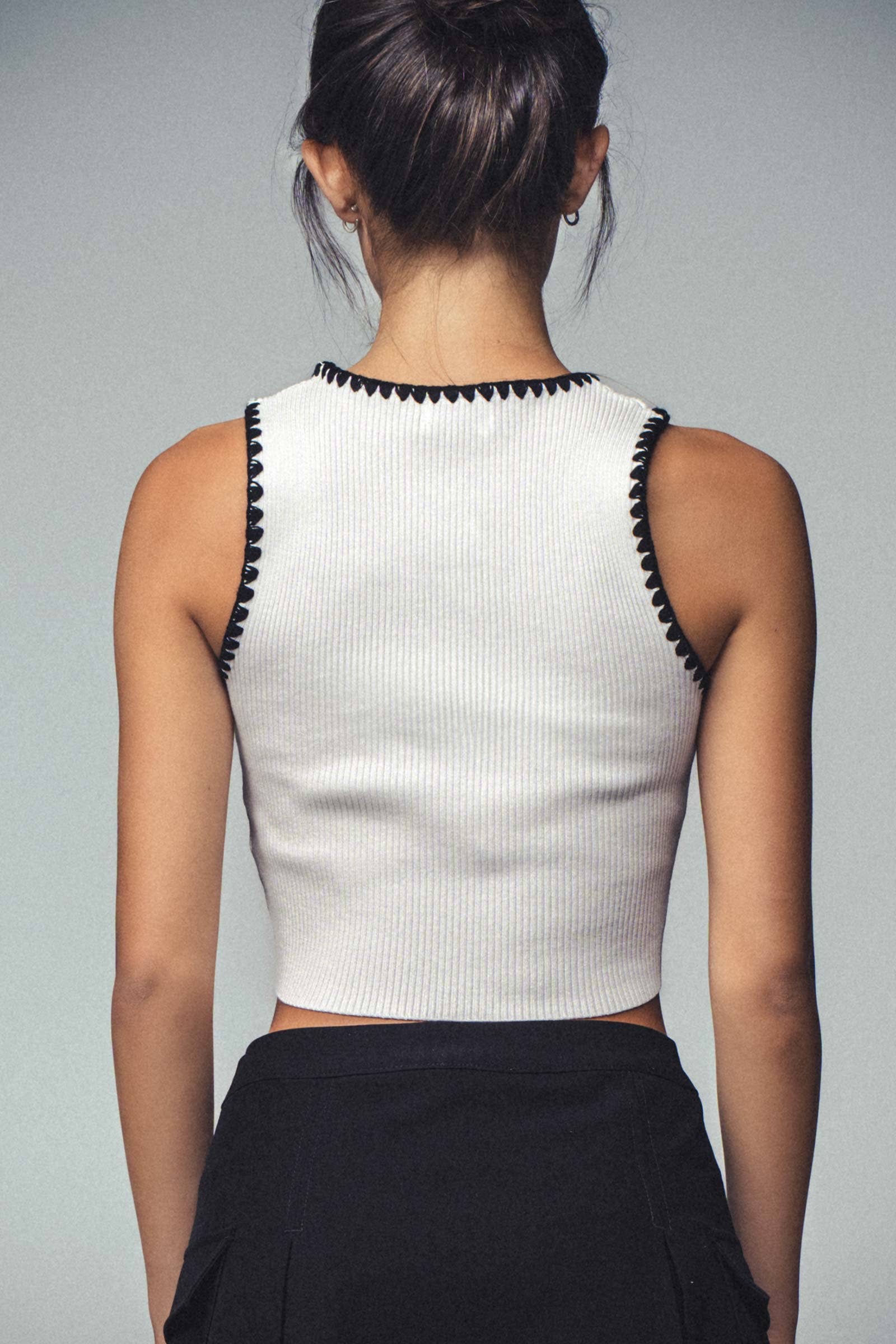 Lara Scalloped Ribbed Knit Top