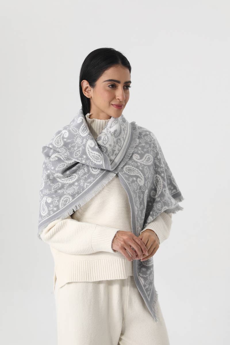 Women Paisley Print Tassel Triangle Scarf Warm Shawl Wrap