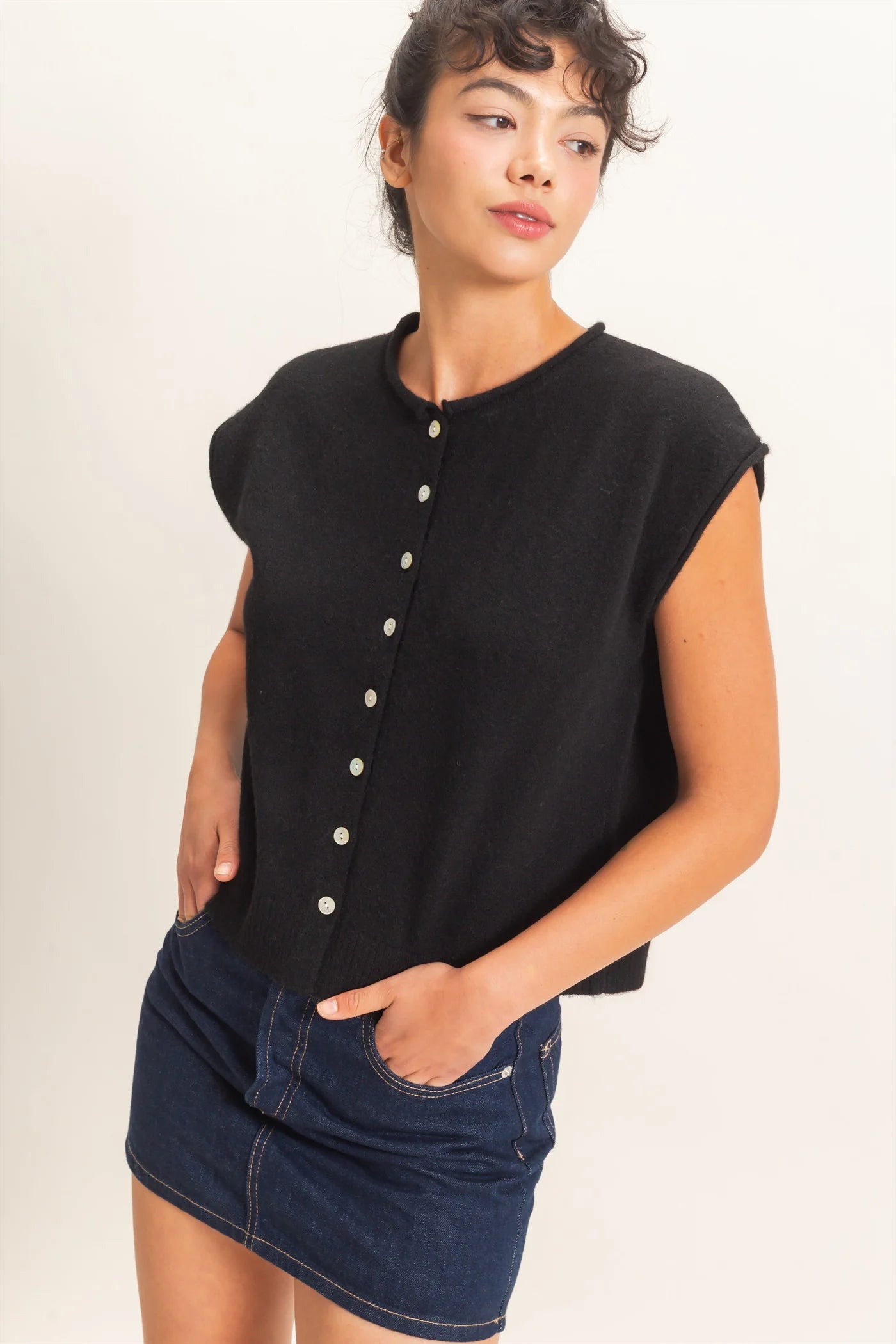 Vanessa Sleeveless Cardigan