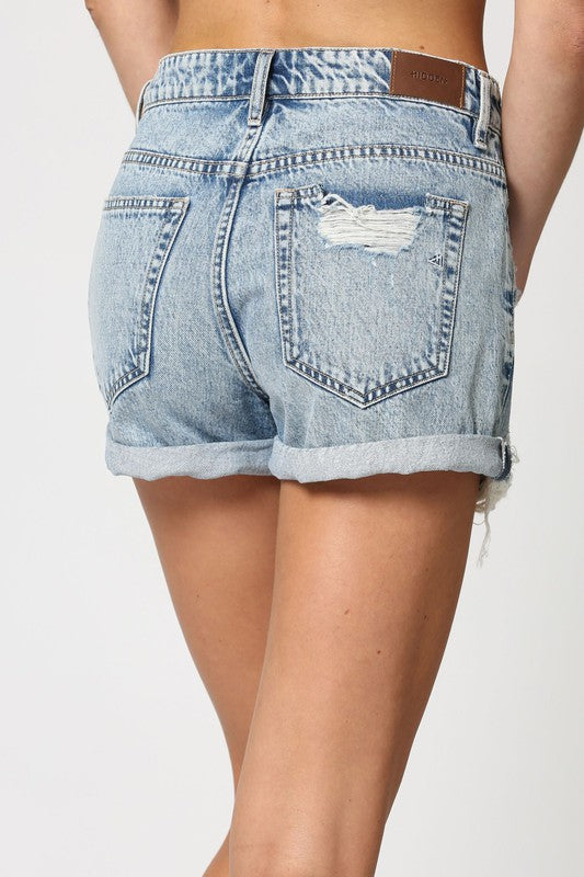 Sabrina Distressed Mom Short